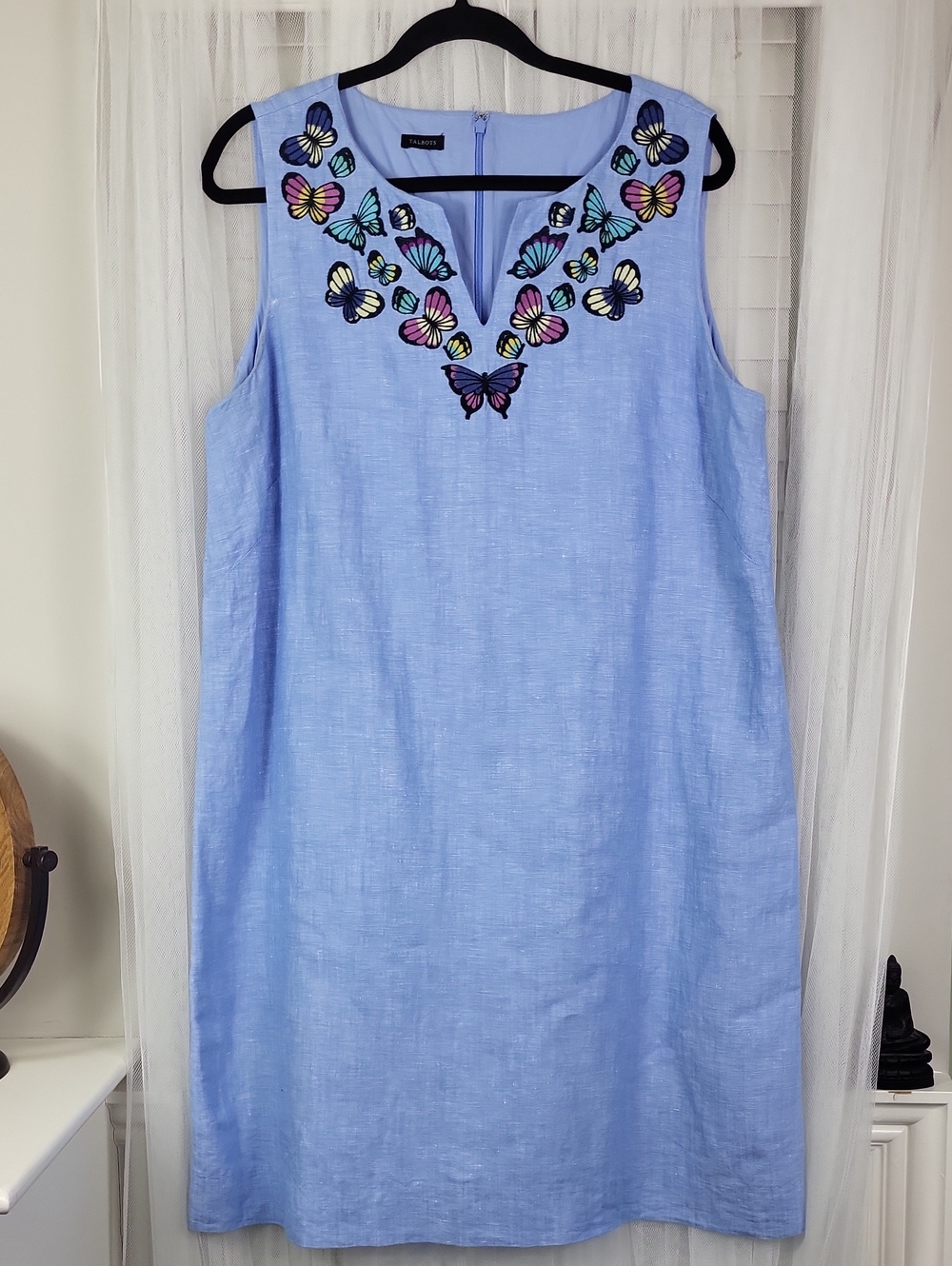 Talbots Linen Blend Light Blue Shift Dress Embroidered Butteflies. Size 10